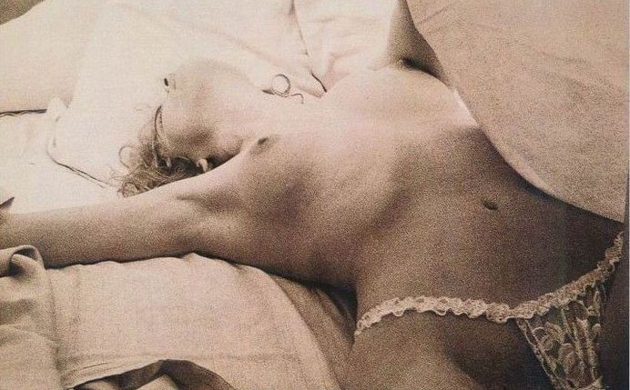 Sharon Stone nude. Photo - 3