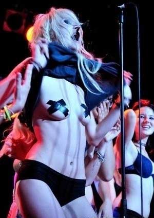 Taylor Momsen nude. Photo - 6
